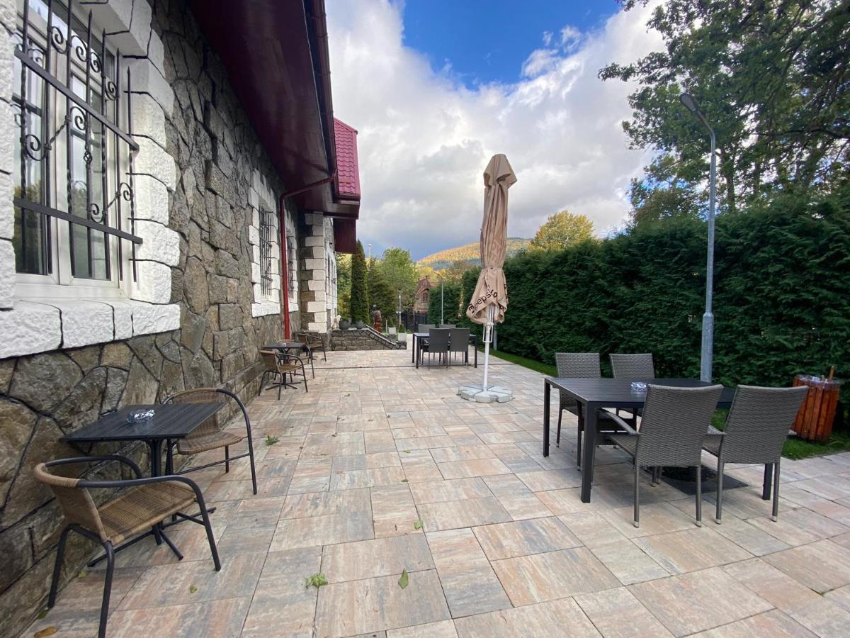 Royal Inn Busteni-Adults Only Buşteni Exterior foto